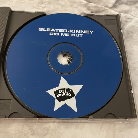 Sleater-Kinney - Dig Me Out CD - Picture 3 of 5